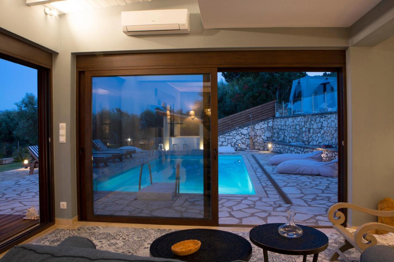 Villa Artemis Nikiana Luaran gambar