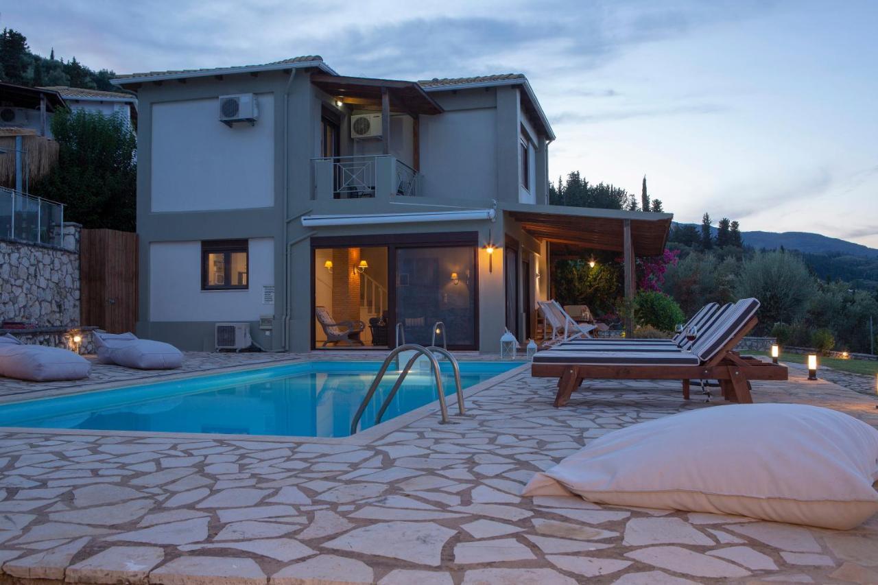 Villa Artemis Nikiana Luaran gambar