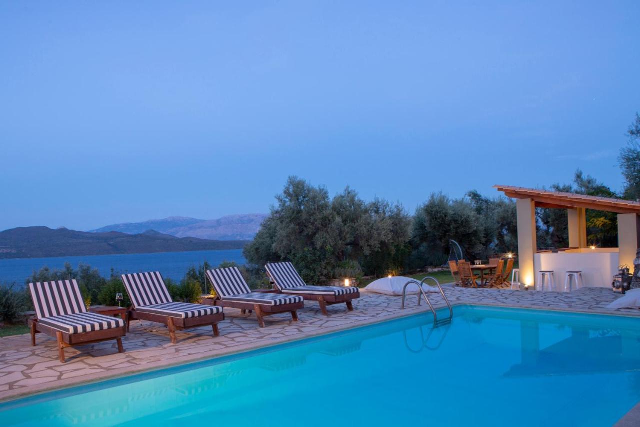 Villa Artemis Nikiana Luaran gambar